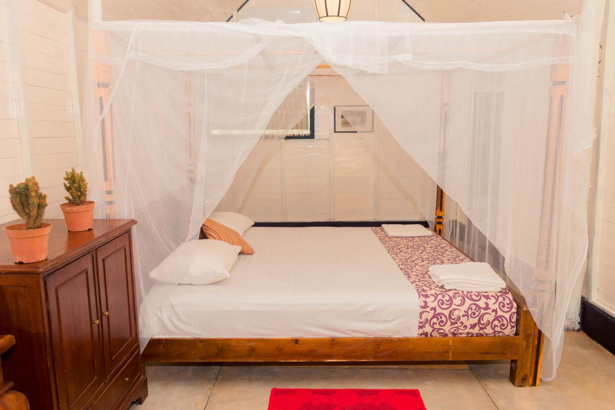 Harmony Beach Resort Tangalle Kültér fotó